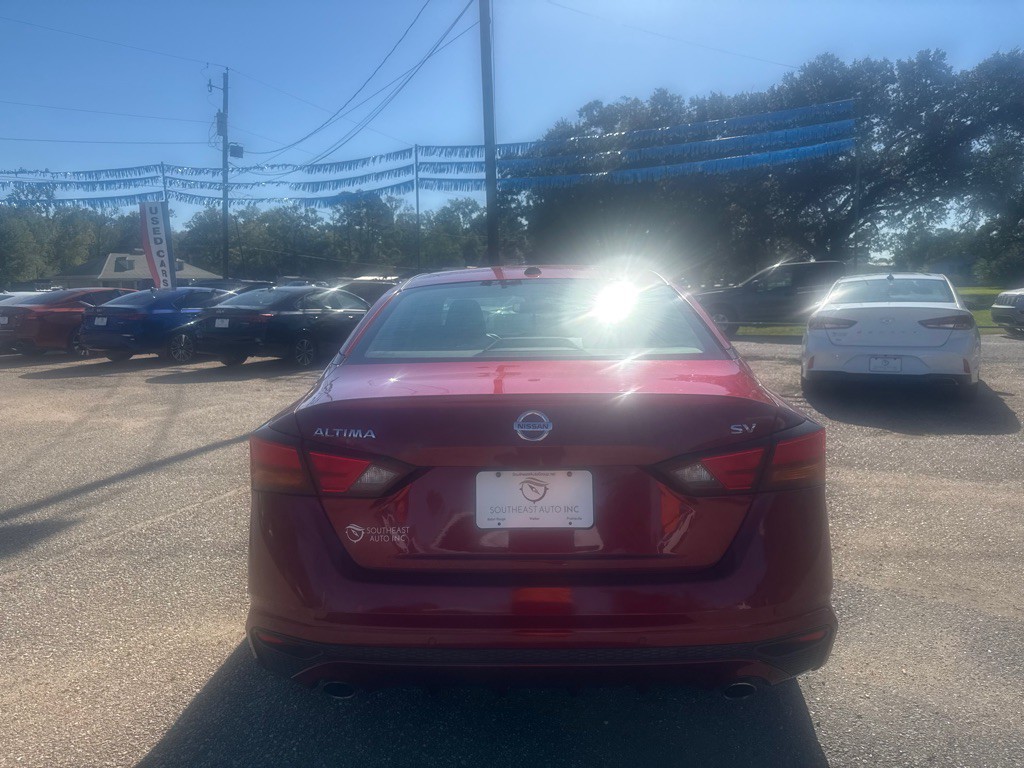 2019 Nissan Altima Image 5