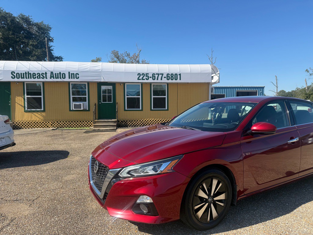 2019 Nissan Altima Image 7