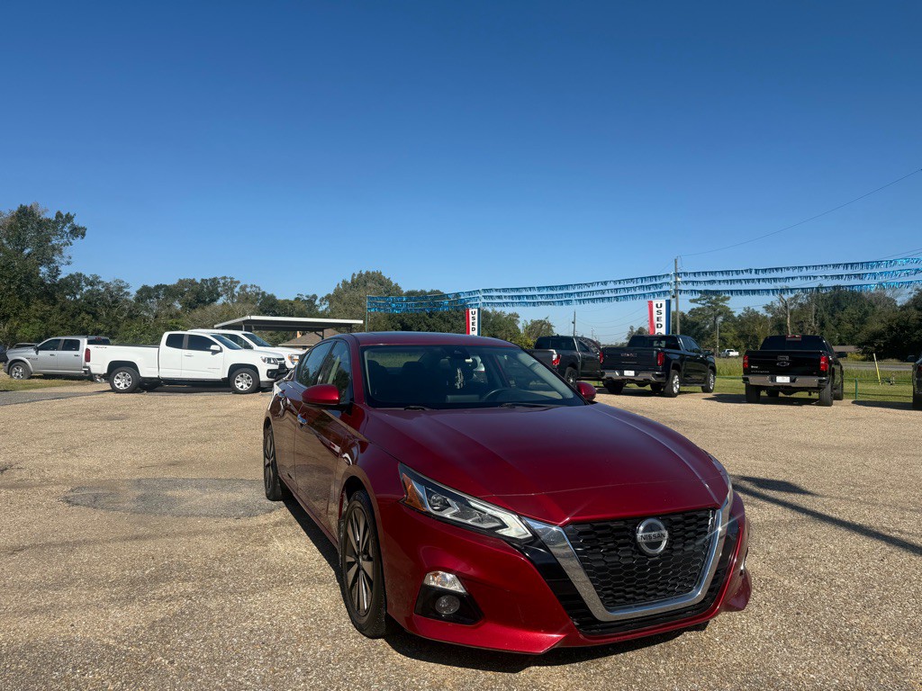 2019 Nissan Altima Image 8