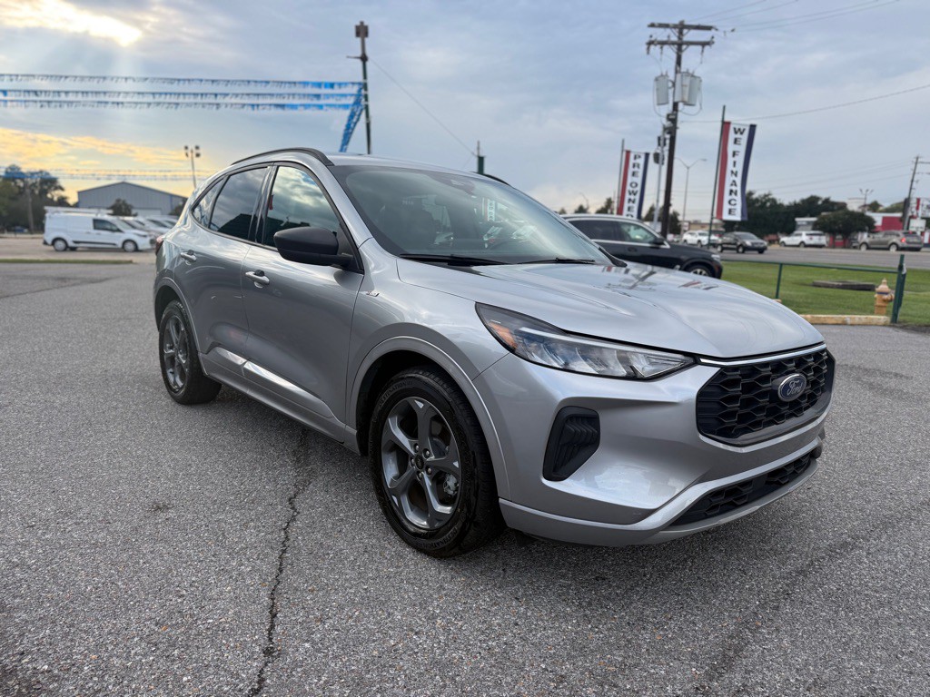 2024 Ford Escape Image 3