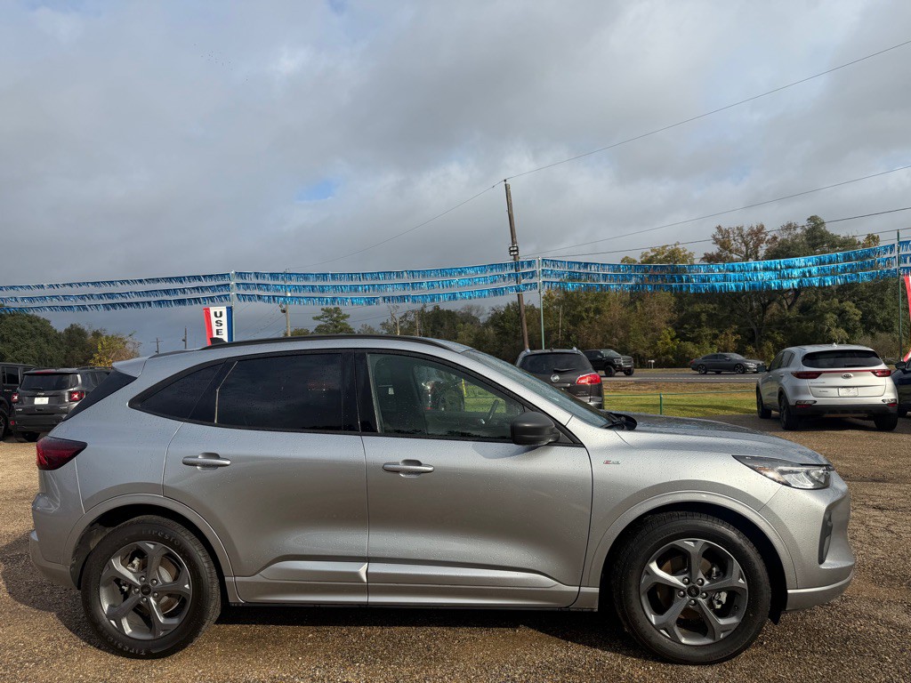 2024 Ford Escape Image 35
