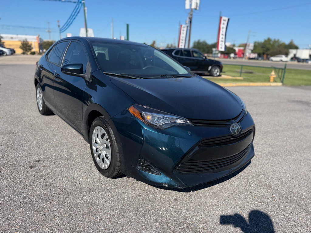 2018 Toyota Corolla Image 3