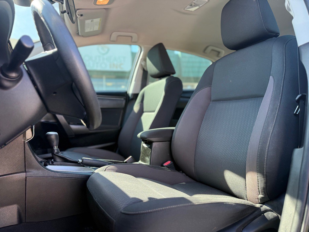 2018 Toyota Corolla Image 8