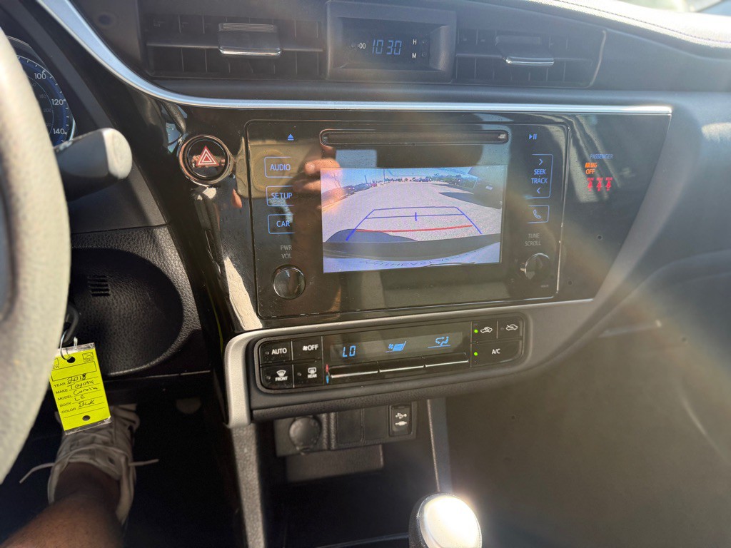 2018 Toyota Corolla Image 21