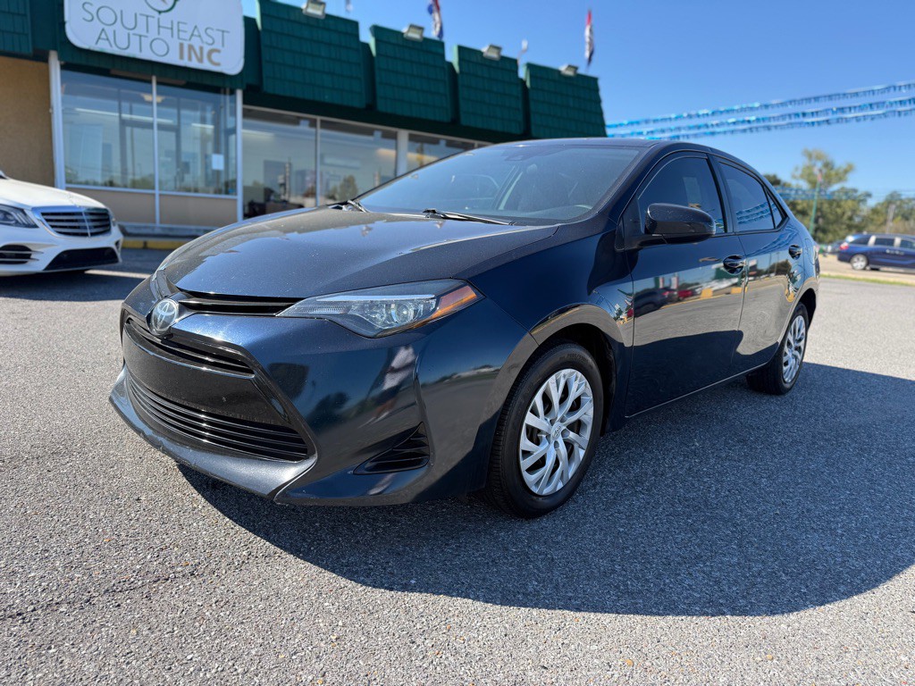 2018 Toyota Corolla Image 27