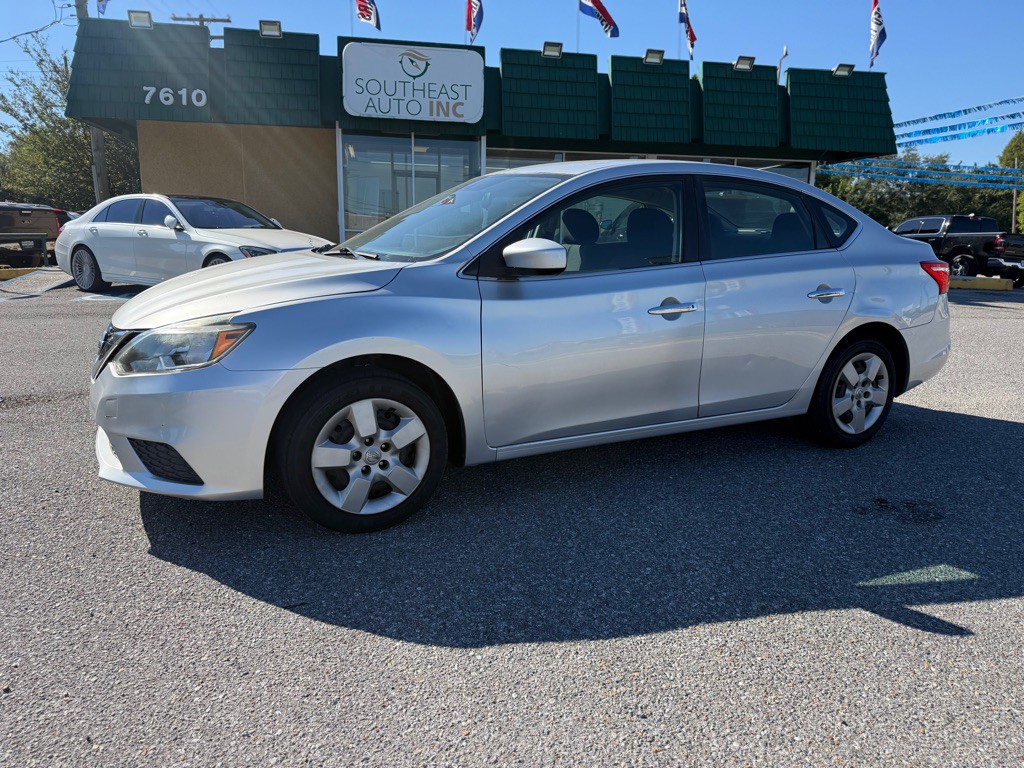 2016 Nissan Sentra Image 8