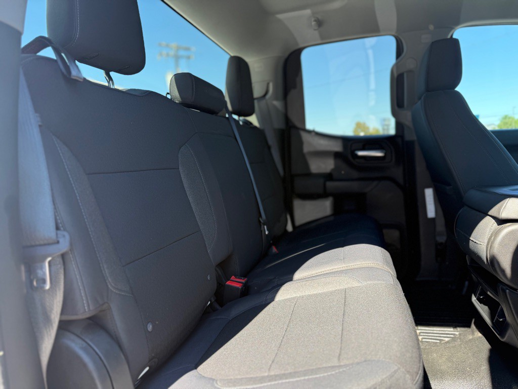 2019 Chevrolet Silverado 1500 Image 18