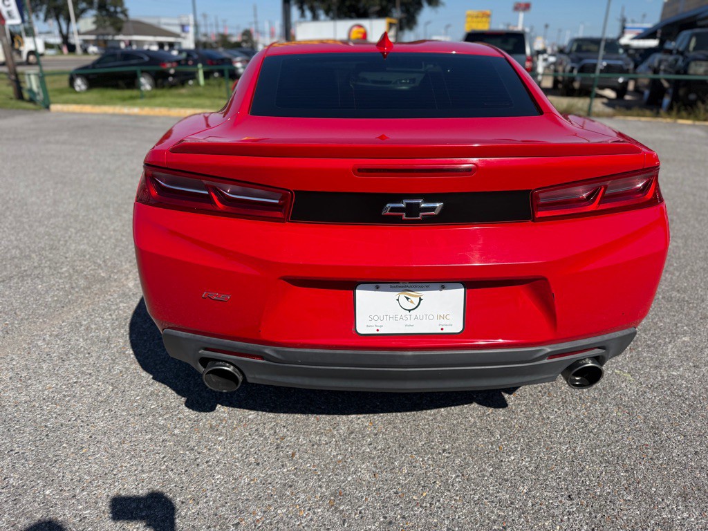 2017 Chevrolet Camaro Image 6