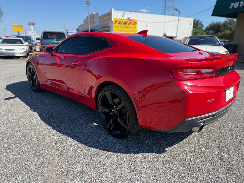 2017 Chevrolet Camaro Image 7