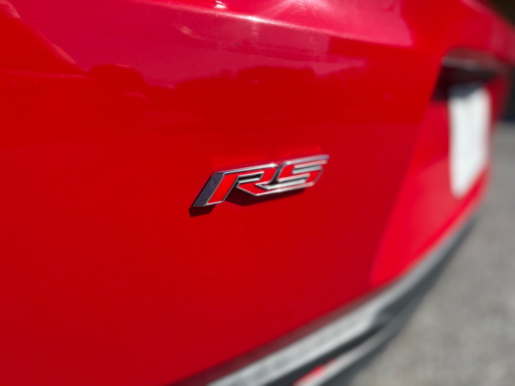2017 Chevrolet Camaro Image 20