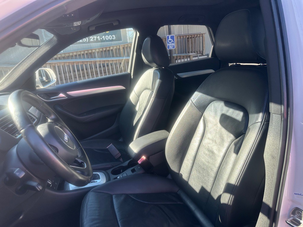 2016 Audi Q3 Image 13