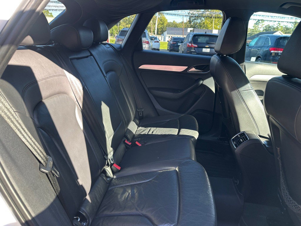 2016 Audi Q3 Image 18
