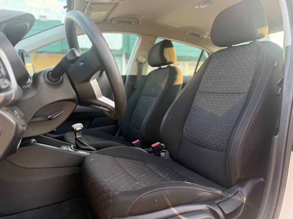 2021 Kia Rio Image 5