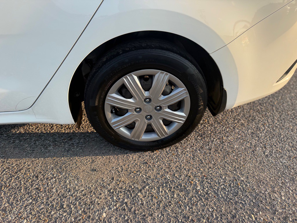 2021 Kia Rio Image 18