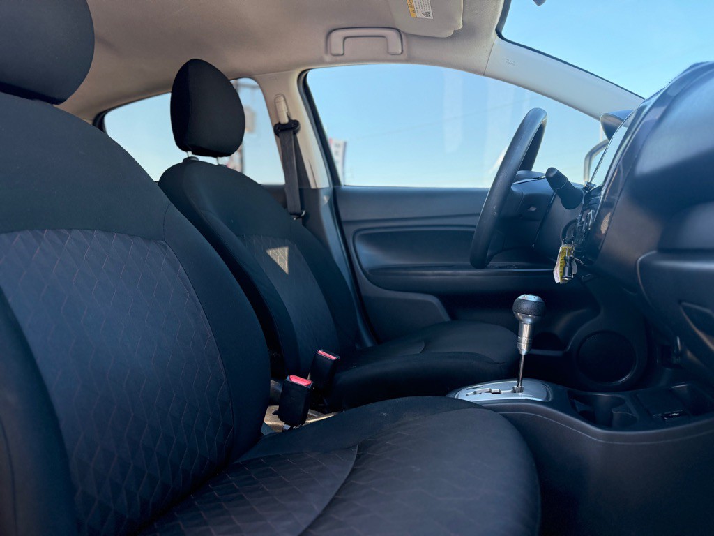 2022 Mitsubishi Mirage Image 12