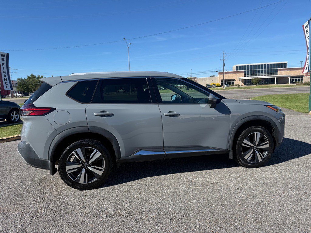 2021 Nissan Rogue Image 4
