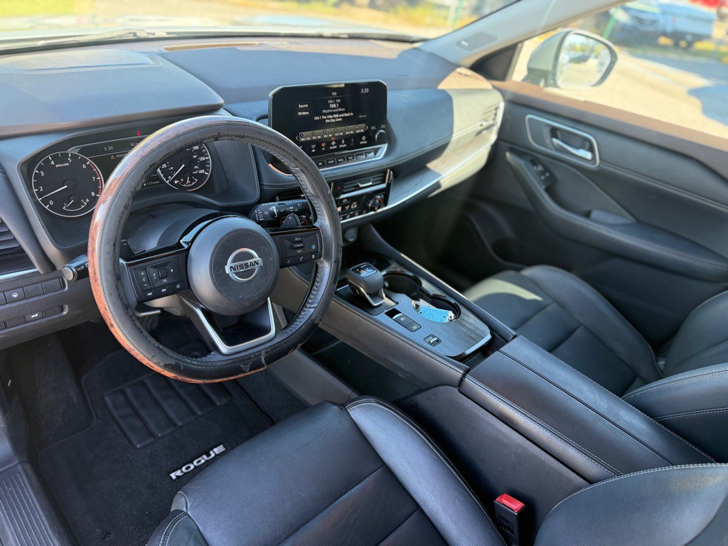 2021 Nissan Rogue Image 10