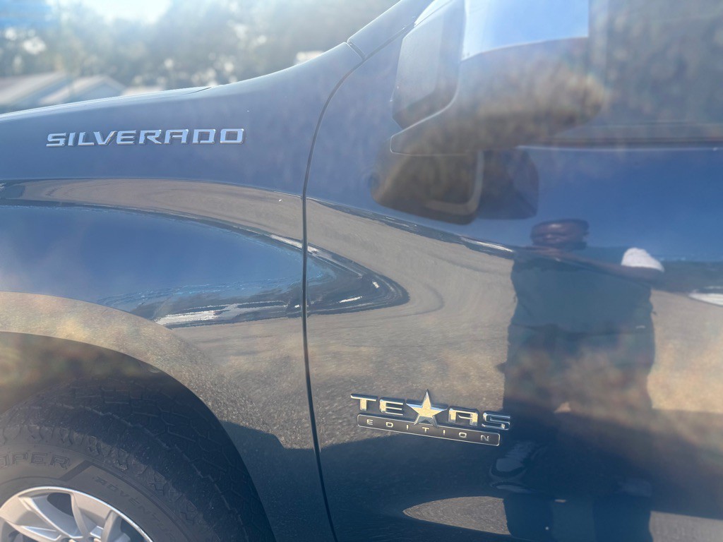 2021 Chevrolet Silverado 1500 Image 9