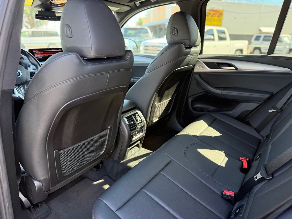 2021 BMW X3 Image 14