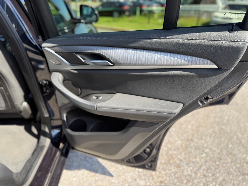 2021 BMW X3 Image 23