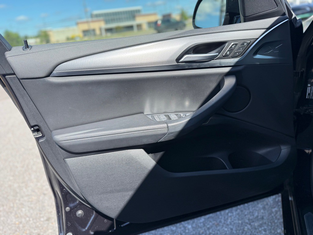 2021 BMW X3 Image 24