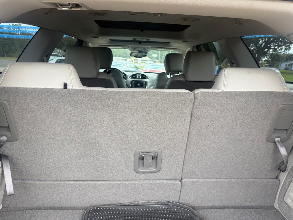 2016 Buick Enclave Image 8