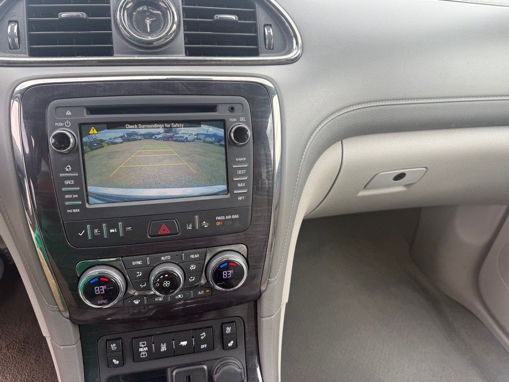 2016 Buick Enclave Image 15
