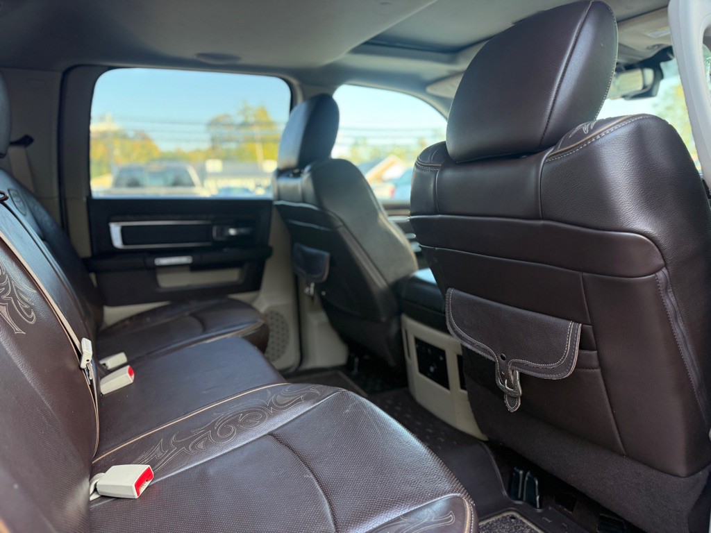 2017 RAM 1500 Image 17