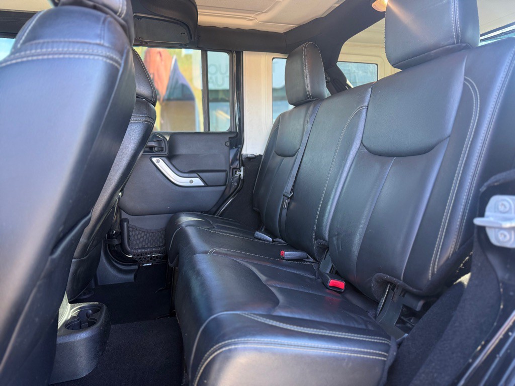 2016 Jeep Wrangler Unlimited Image 11