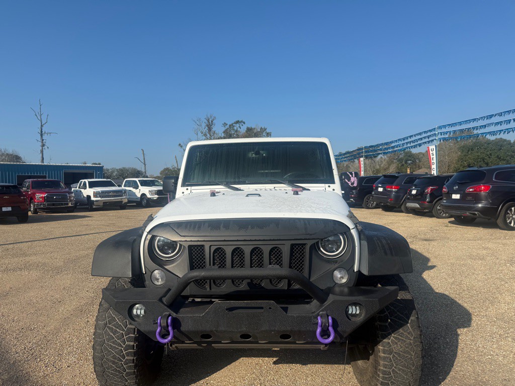 2016 Jeep Wrangler Unlimited Image 2