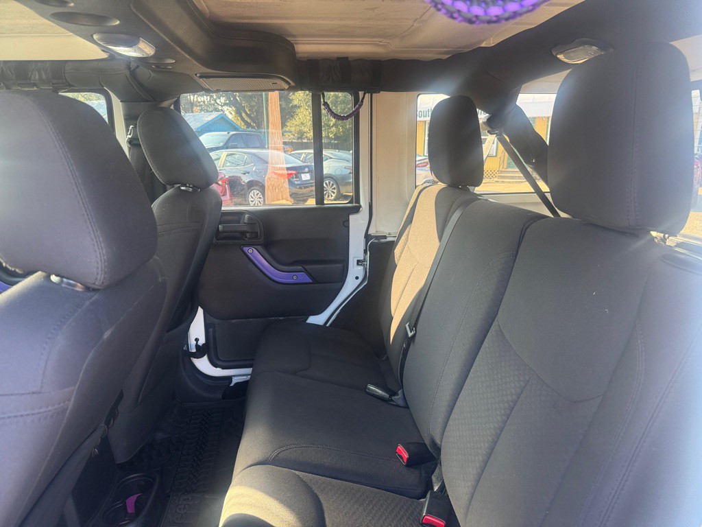 2016 Jeep Wrangler Unlimited Image 8