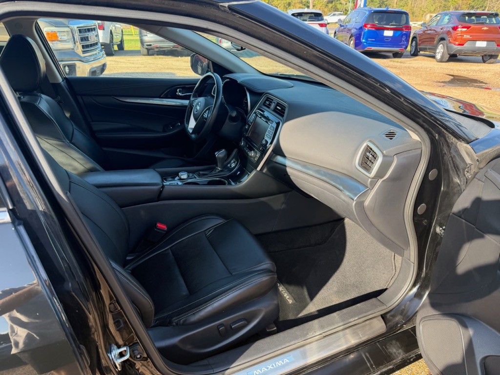 2020 Nissan Maxima Image 13