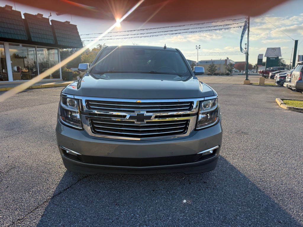 2018 Chevrolet Tahoe Image 2
