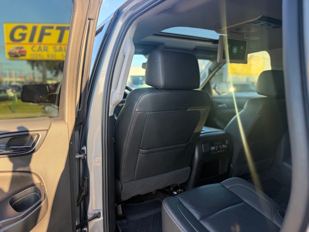 2018 Chevrolet Tahoe Image 12