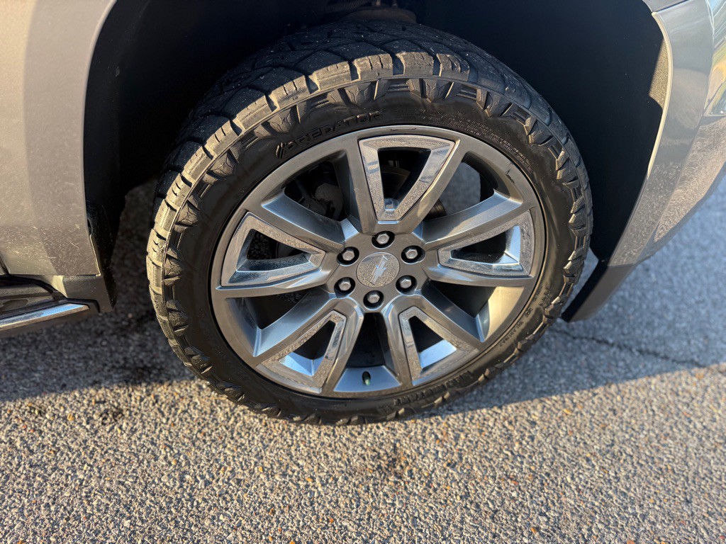 2018 Chevrolet Tahoe Image 32