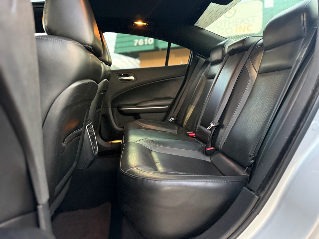 2020 Dodge Charger Image 11