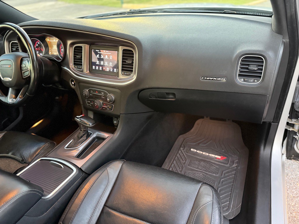 2020 Dodge Charger Image 14