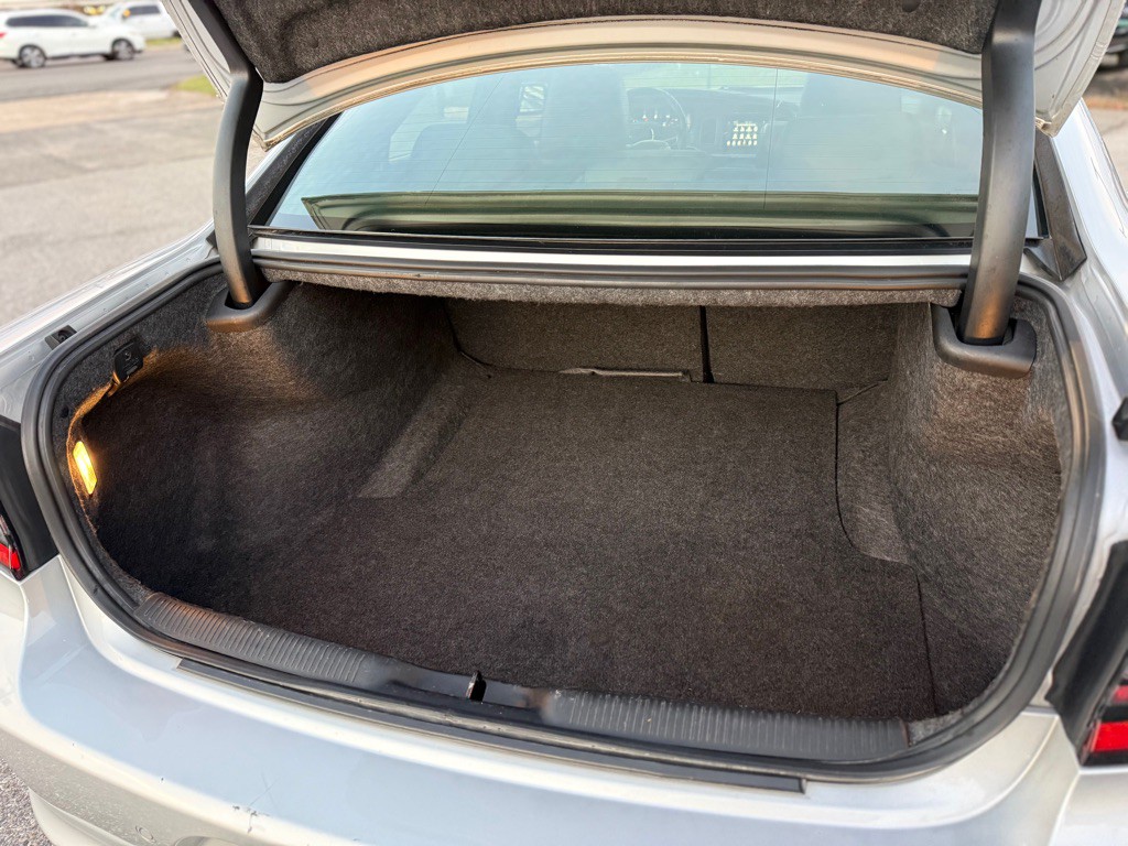 2020 Dodge Charger Image 17