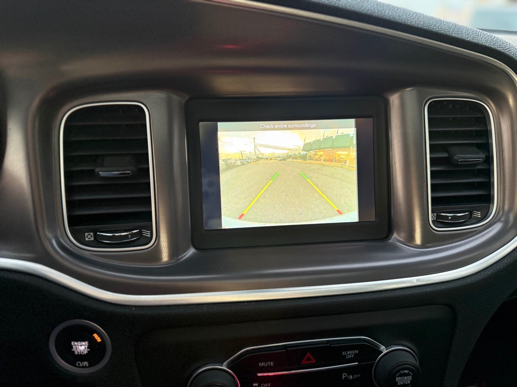 2020 Dodge Charger Image 24