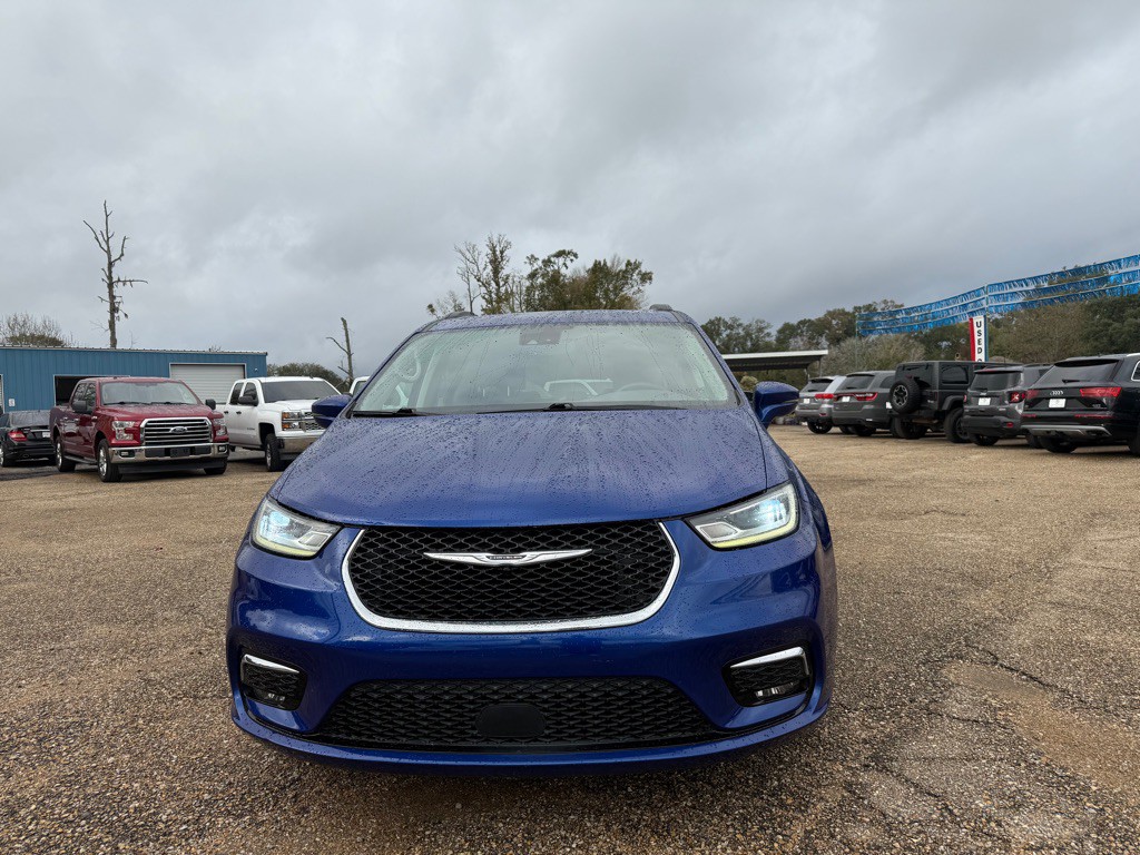 2021 Chrysler Pacifica Image 3