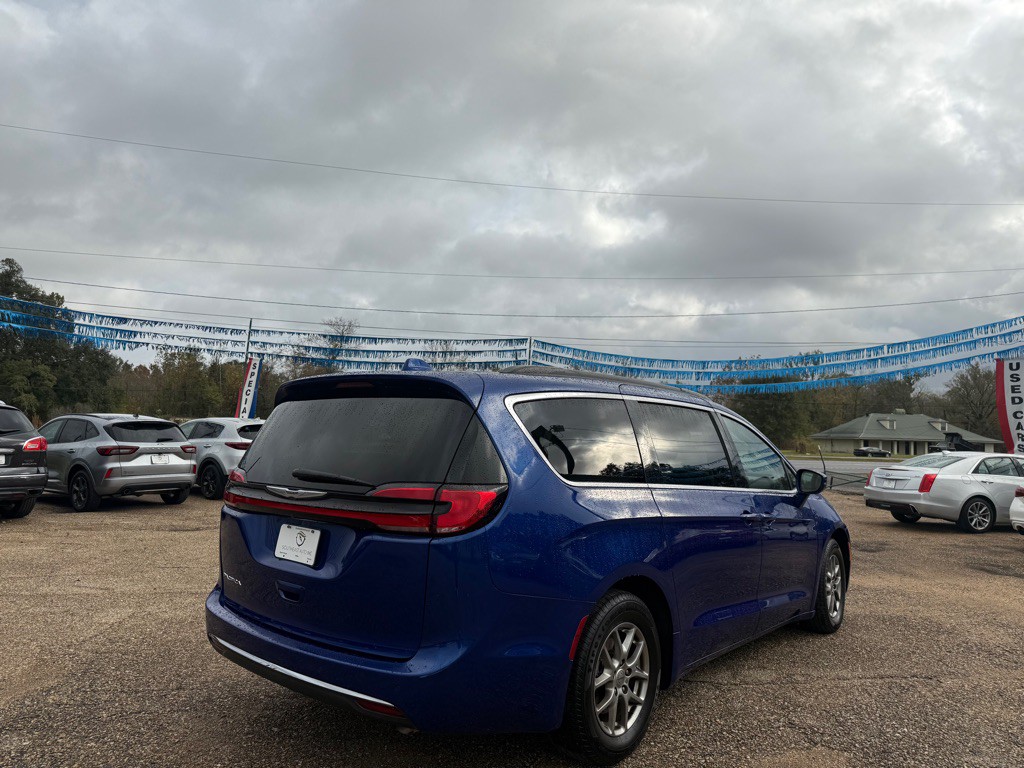 2021 Chrysler Pacifica Image 6