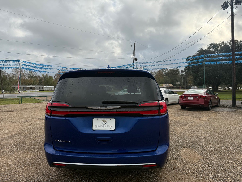 2021 Chrysler Pacifica Image 7