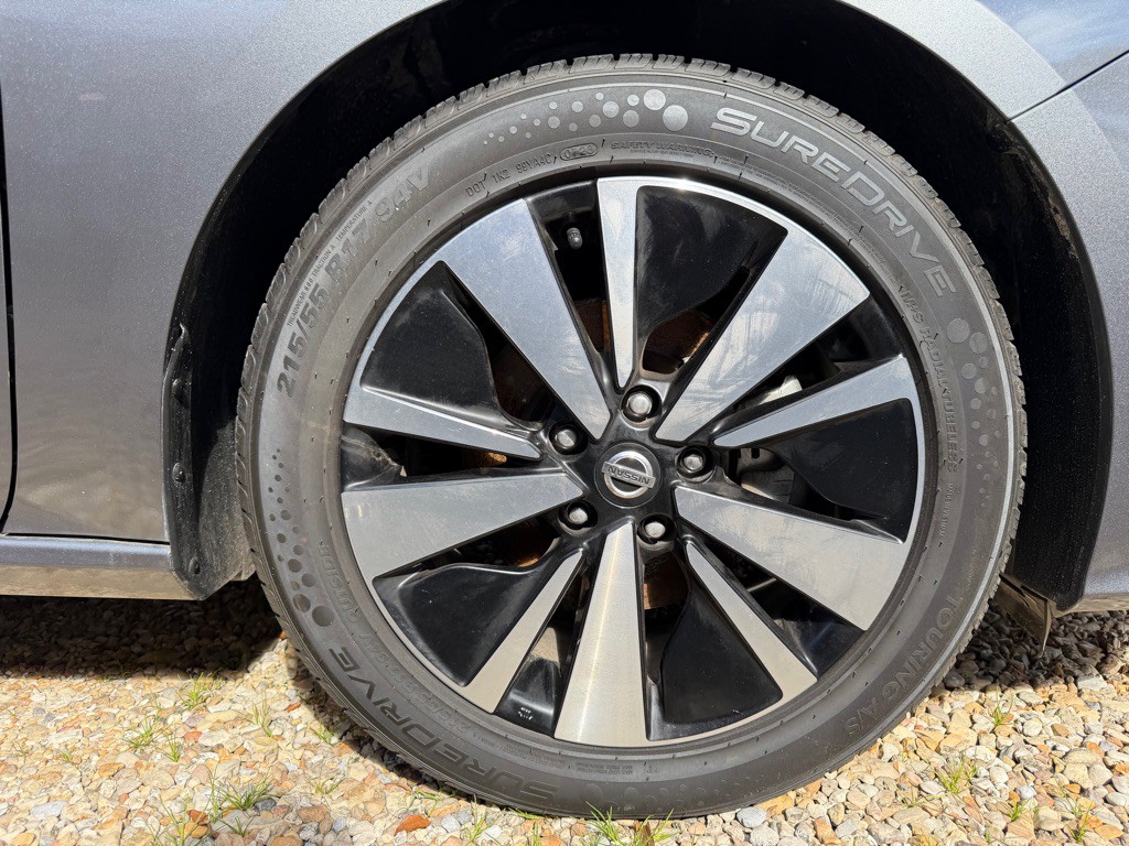 2022 Nissan Altima Image 23