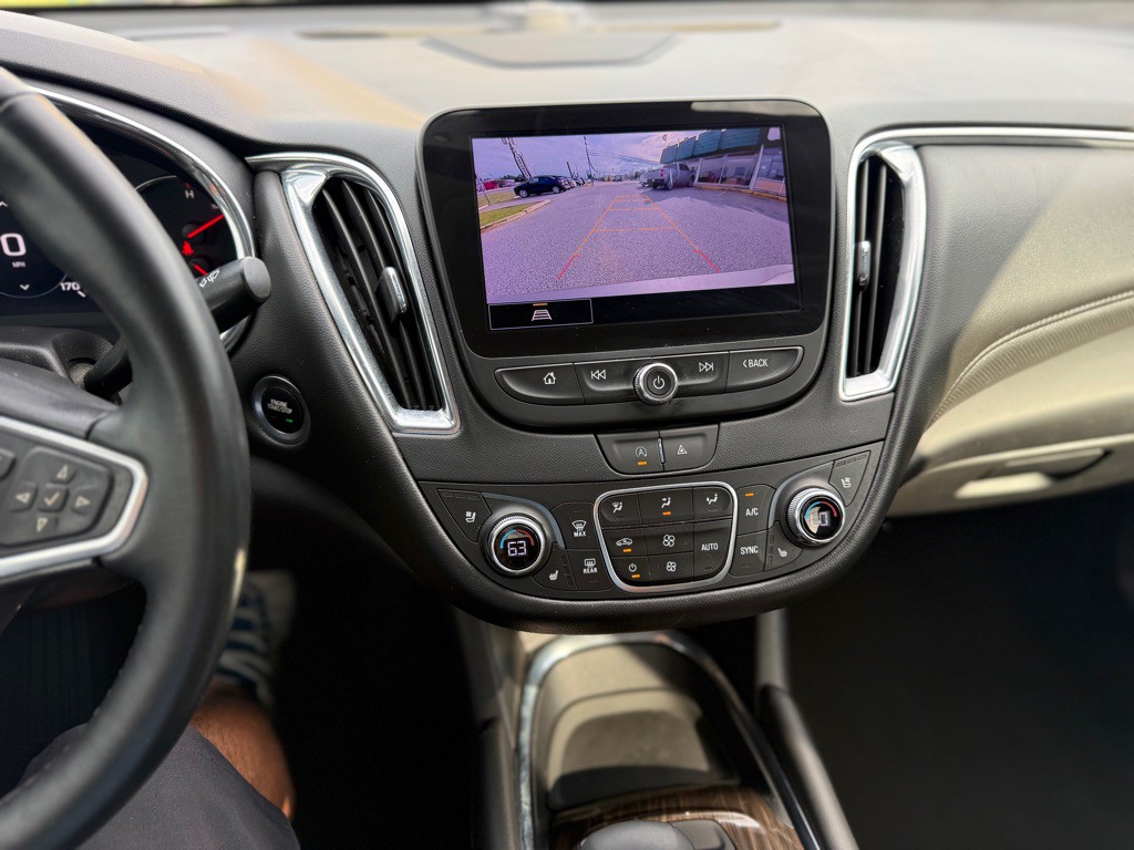 2023 Chevrolet Malibu Image 24