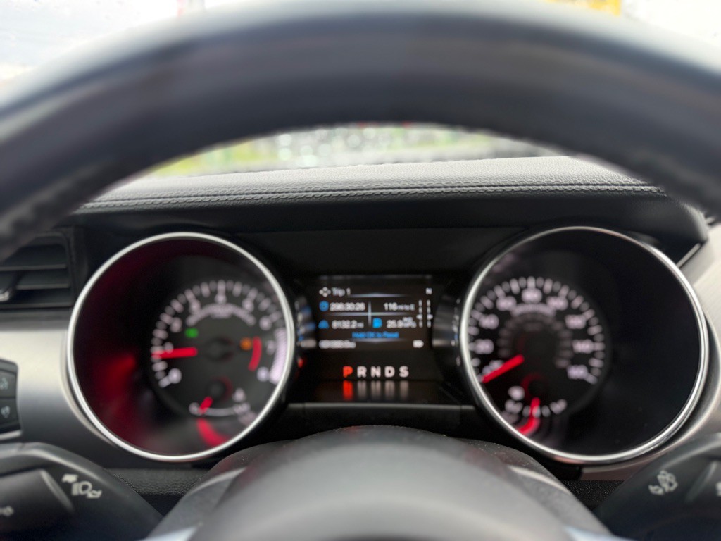 2021 Ford Mustang Image 9