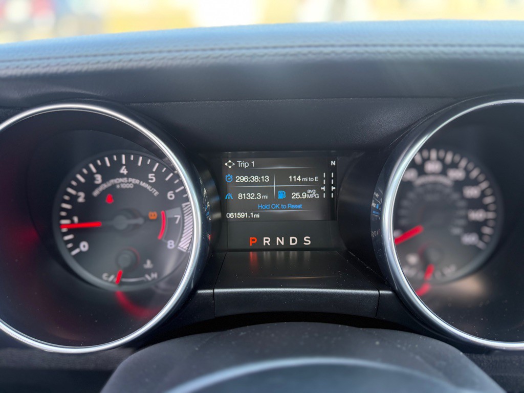 2021 Ford Mustang Image 22