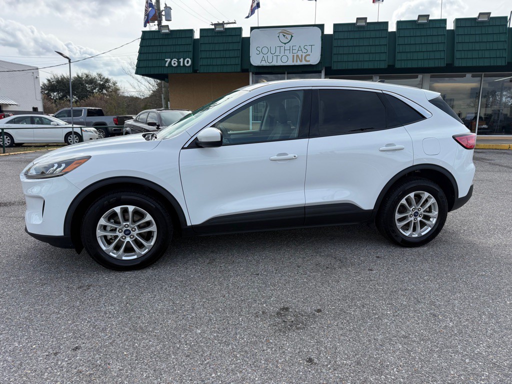 2021 Ford Escape Image 8