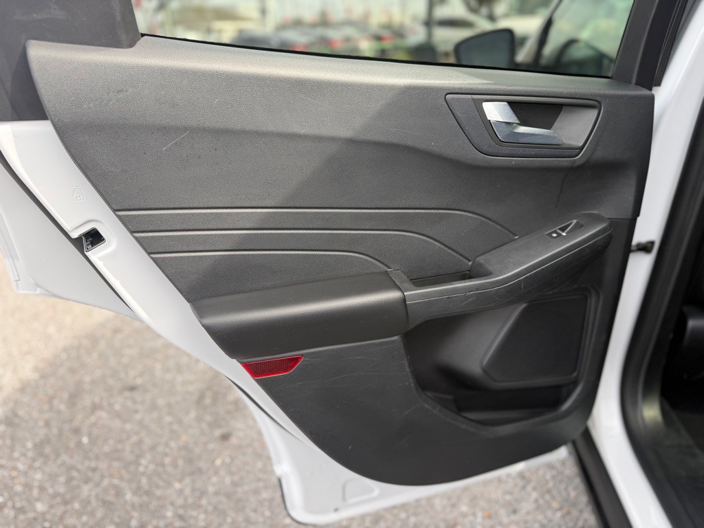 2021 Ford Escape Image 22