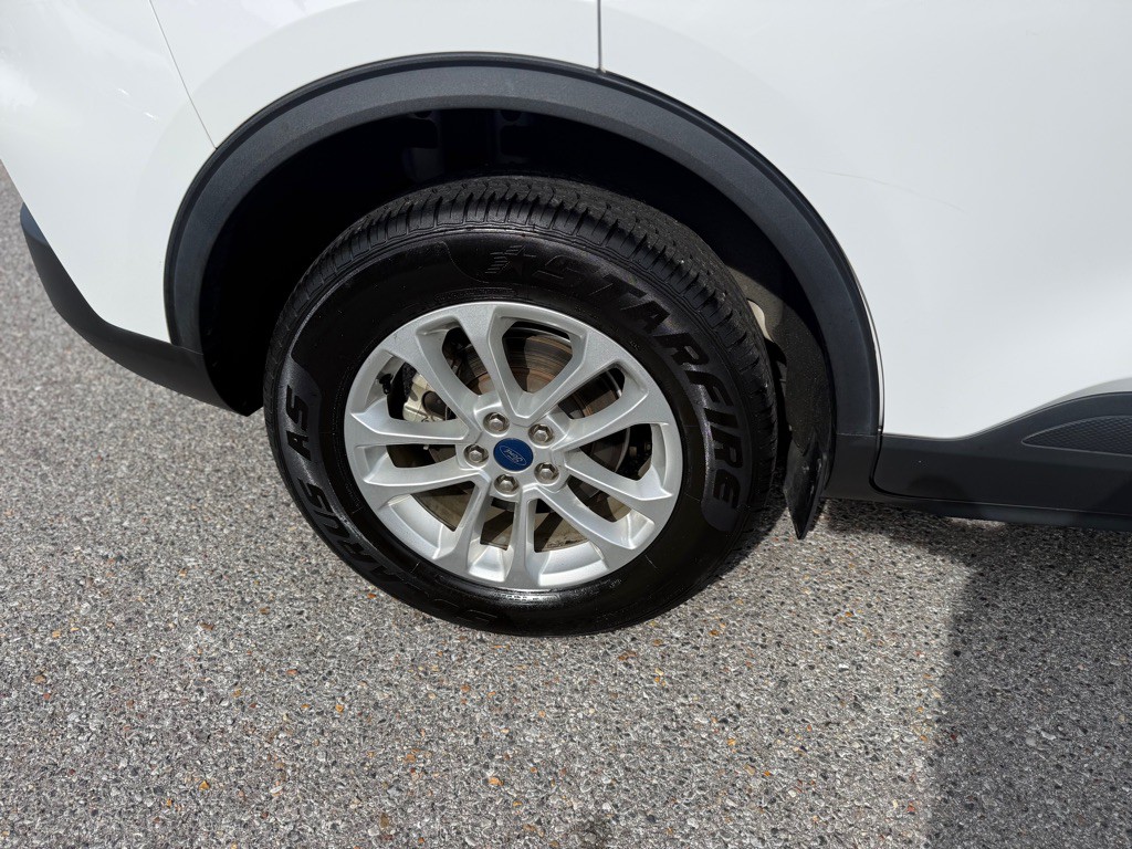 2021 Ford Escape Image 25