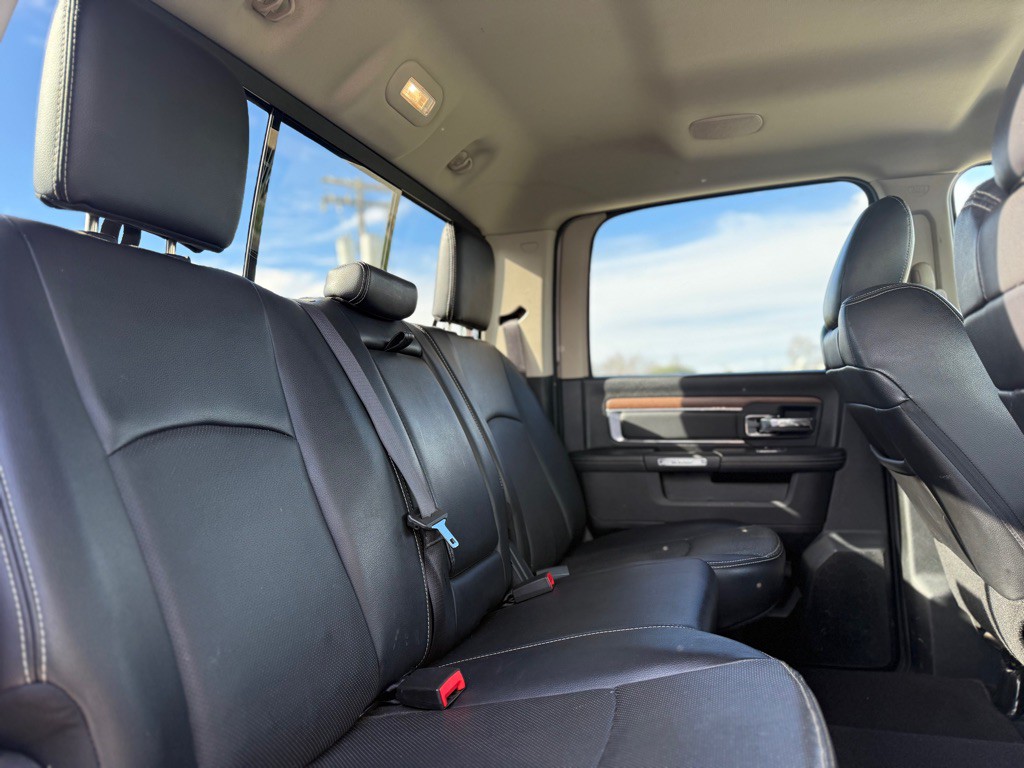 2017 RAM 1500 Image 17